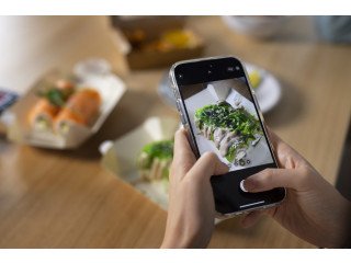 Enhance Your Food Delivery Service with Code Brew Labs' Feature-Rich Apps