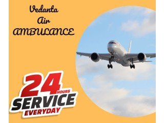 Vedanta Air Ambulance service in Aurangabad with medical team.