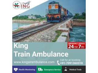 King Train Ambulance Service in Kolkata with a Highly Professional Medical Team
